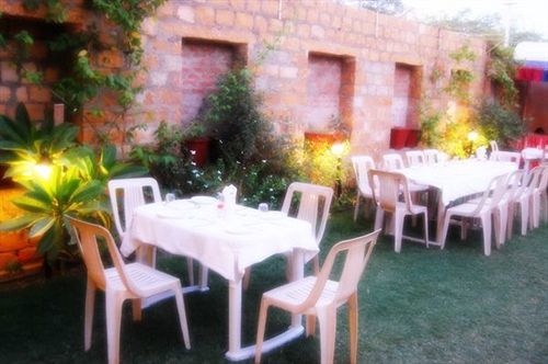 Hotel Priya Jaisalmer Buitenkant foto