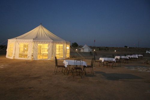 Hotel Priya Jaisalmer Buitenkant foto